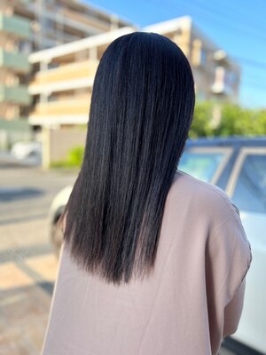 大注目の髪質改善トリートメントで、髪の広がり・うねりを改善！理想のヘアスタイルを手に入れましょう♪