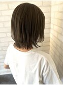 肩下外ハネ/くびれボブ/ブリーチ無し/グレージュ