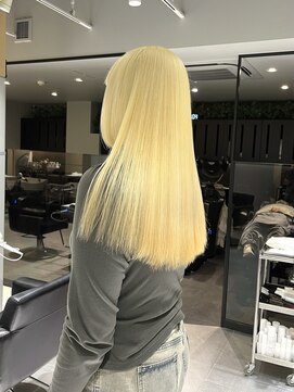 エイトヘアー(8 HAIR) 抜きっぱなしブロンド