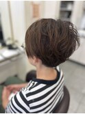 襟足短めのショートスタイル