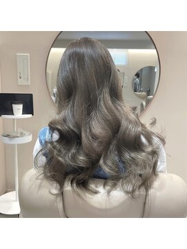 パレット 難波(Palette) ハイトーンミルクティーベージュハイトーンカラーブリーチ20代