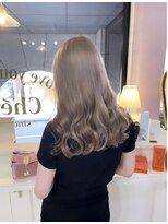 シェリ(che'rie)&nbsp;韓国ヘアーハッシュカットレイヤーカットハイライトカラー