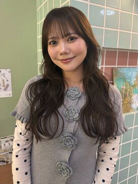 ウクク(UCUCU) ゆるっとウェーブ巻きスタイル〇