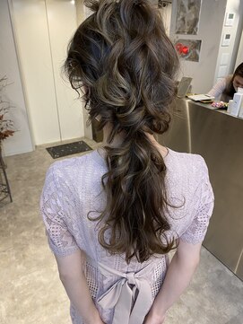 ヘアスタジオニコ(hair studio nico...) ローポニー可愛く
