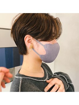 アンフェインド02(UNFEIGNED 02) クラゲヘアー/小顔に見せるヘア/ココアベージュ/伏見/栄