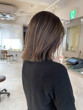 キャンバス バイ ネオリーブ 横浜西口(Canvas by neo.) ハイライト グラデーション ボブ ミディアム 【miku】