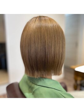 リム(Limb) 【韓国ヘア】並行タッセルボブ　外ハネ