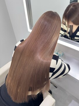 テイス 新宿(TACE) 透明感グレージュ[メルティカラー/フェミニンロング/新宿]