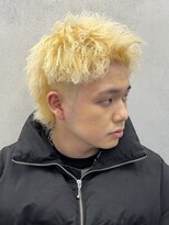 ルースト 西院店(ROOST)&nbsp;スパイキーショート×抜きっぱブリーチ