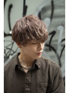 ユーフォリア 渋谷グランデ(Euphoria SHIBUYA GRANDE) くすみマット×メンズ×パーマ×カット×爽やか