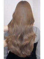 ムク 新宿(muc)&nbsp;ヘーゼルベージュ×トレンドレイヤー　ブリーチなし