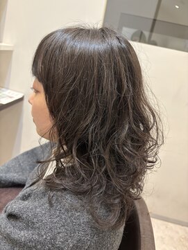 アナザーワールドココン(ANOTHER WORLD cocon) #ミディアムパーマ#ゆるふわパーマ#こなれ感