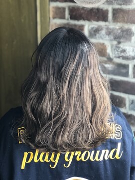 エイミー(Aimee) Aimee 波ウェーブシアーグレージュ3Dカラー