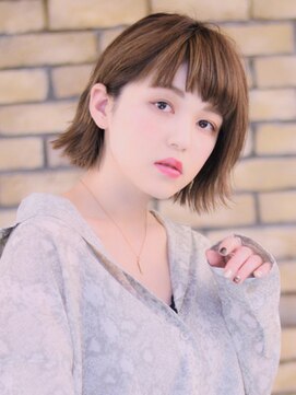 コロ(COLO) 【COLO 吉祥寺 マスミツ】外はねミディアムショートボブ