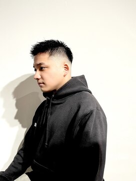 ザ オーダー(THE ORDER) バズカットスキンフェードカット