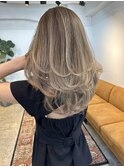 ハイトーンだけどレイヤーで大人モテ!_creamy beige_