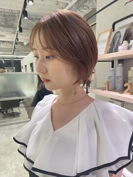 キートス(Kiitos) ベージュショート/ブリーチなしカラー