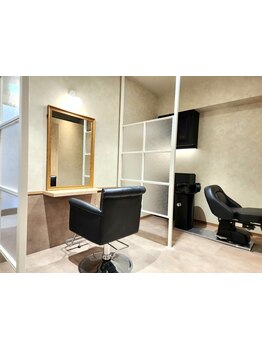 【半個室空間で周りを気にせず自分だけの至福timeを♪】高い技術は“違い”がわかる大人女性にオススメ☆