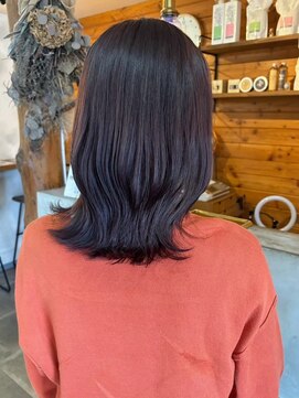ビスクヘアデザイン(bisq hair design) ミディアム　ミディアムレイヤー　セミディ　地毛風カラー