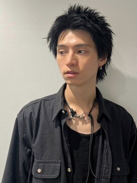 スパイキーショート　ニュアンスパーマ　黒髪風グレーアッシュ