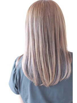 アゲイン(Again) ロングヘア