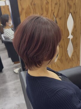 サンタフェ 一宮森本店(Santa'Fe) 白髪ぼかし/前下がりショート/ブラウンレッド