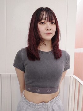 ヨー(Yoh-) 【ミディアムレイヤー/ササキケイスケ】ミディアムヘア/暖色ヘア