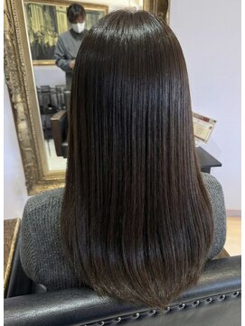 大人髪にこそ！弱酸性縮毛矯正