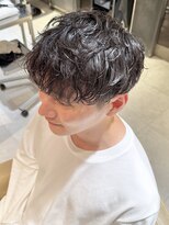 カインド 南青山(hair&make up KIND)&nbsp;シャドウパーマ ルーズパーマ ツーブロック 黒髪マッシュ