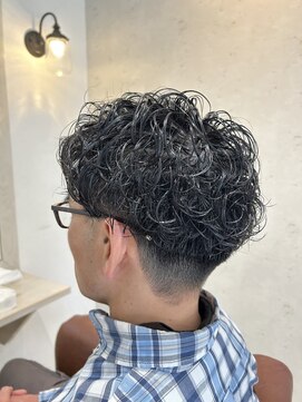 オレンジポップ 流山おおたかの森店(ORANGE POP) 刈り上げセンターパート/波巻きツイストスパイラル/流山