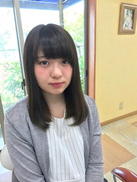 ビーケアーズ トヨカワ(be-cares toyokawa) グレージュカラー