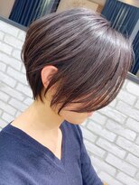 アヴァロン(AVALON)&nbsp;30,40代にオススメ！前髪長めの【丸みショート】×イルミナ