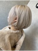 [WHITE HIKARU]ショートボブ×ホワイトベージュ
