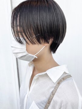 リビング 津田沼(LIVING) マッシュ/くびれヘア/ビタミンカラー/艶ボルドー[津田沼駅]