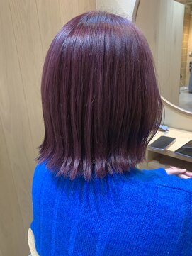 ソウスシア(SOURCE cia) くすみピンク外はねボブ