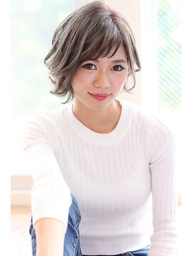 エイト 熊谷店(EIGHT) 外ハネ×ショートバング×ミルクティーカラー