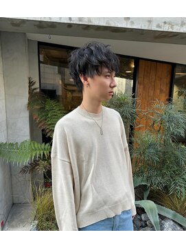 オムズ(OM's) マッシュパーマニュアンスパーマスパイラル毛流れパーマ