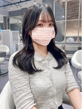 ラベルムバイエーケー(La Belleme by AK)の写真/【金剛/駐車場あり】韓国風小顔レイヤーカットに合わせたトレンドカラーが◎艶感のあるカラーで印象もUP★