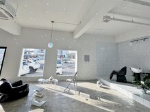 スーパーシーン(SUPER SCENE)の雰囲気（お客様へ気分が上がる空間を♪どこで写真を撮っても盛れます♪）