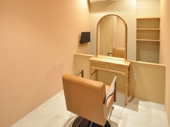 スーリール 久留米花畑店(Sourire)の写真/【花畑駅徒歩3分】ベビーカー入店OK!全席半個室で周りを気にせずリラックスできる♪完全マンツーマン施術