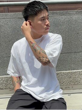 アッド バイ ケーツー(add by K-two) パキッとし過ぎないクロップヘア