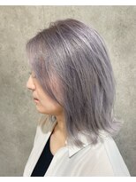 エアー 青山(AIR)&nbsp;透明感ハイトーンカラーレイヤーカット髪質改善韓国