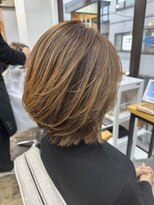 カシー(Casii)&nbsp;40代に人気な美シルエットボブ