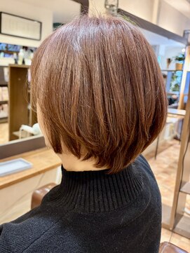 アイニ 河内小阪店(aini) 白髪ぼかしカラー白髪ぼかしハイライト大人ショート30、40、50代
