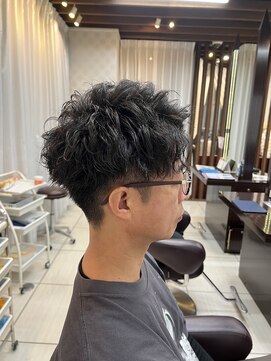 クオリス 上福岡店(QUALIS) 春メンズパーマ刈り上げスタイル×ツイスパ