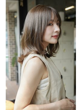 エインアンリー 明治神宮前(AIN.ANLY.) ミディアムパーマ、ミディアム毛先パーマ、ニュアンスパーマ