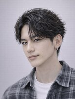 ハレ メンズサロン たまプラーザ(Hale)&nbsp;Haleメンズ刈り上げセンターパートニュアンスパーマたまプラーザ