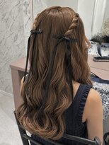 ヘアメイク アンク ハーフツイン