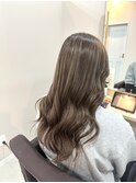 ツヤ感×透明感のブラウンロング