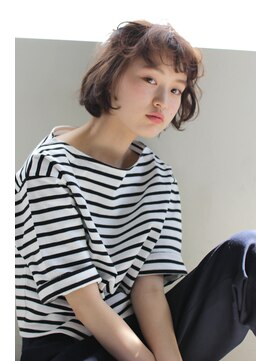 ナヌーク シブヤ(nanuk shibuya) 【nanuk 】 グレージュカラー × カジュアルボブ